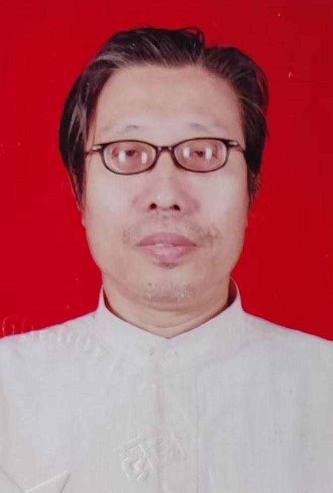 个人照片.jpg